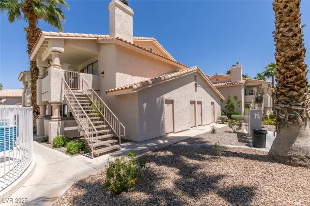 MLS: 2691770 Condo For Sale