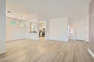 Photo #6: 2691778 Listing 