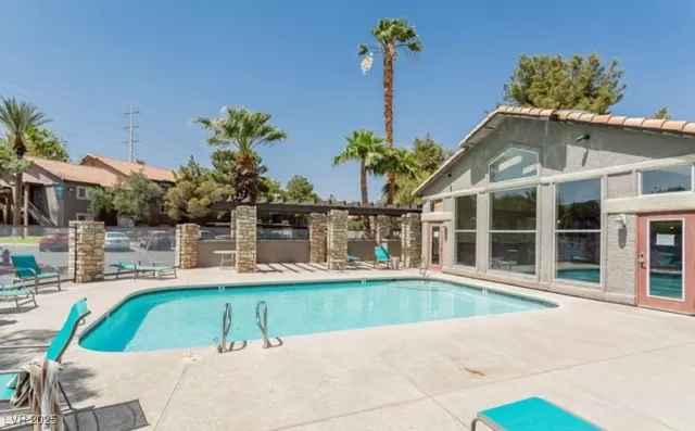 MLS: 2691824 Condo For Sale