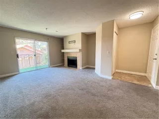 Photo #2: 2691824 Listing 