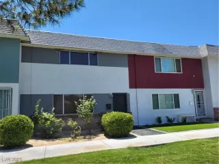 Photo #1: 2691827 Listing