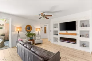 Photo #2: 2691835 Listing 