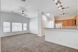 Photo #1: 2691853 Listing