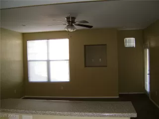 Photo #5: 2691860 Listing 