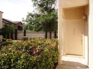 Photo #1: 2691915 Listing 