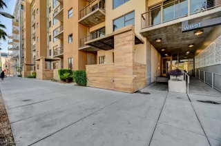 Photo #1: 2691918 Listing