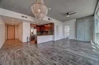 Photo #4: 2691918 Listing