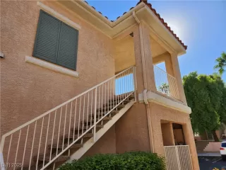 Photo #2: 2691951 Listing 