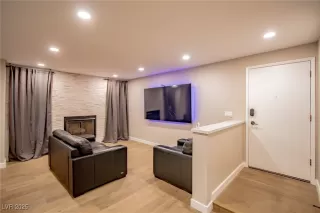 Photo #4: 2691960 Listing 