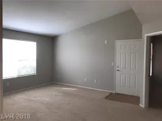 Photo #2: 2691986 Listing 