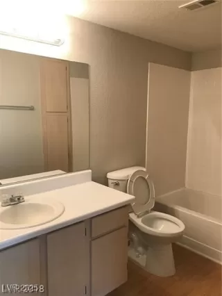 Photo #5: 2691986 Listing 