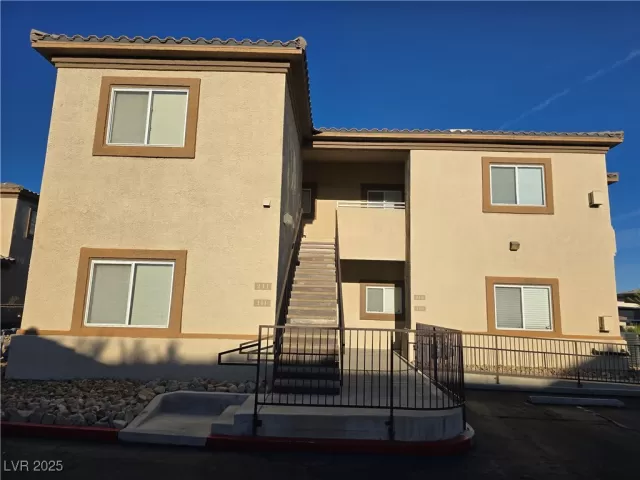 MLS: 2691987 Condo For Sale