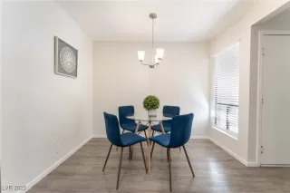 Photo #5: 2692037 Listing