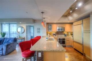 Photo #3: 2692064 Listing 