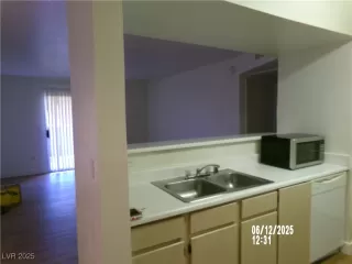 Photo #6: 2692087 Listing 