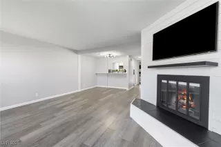 Photo #1: 2692088 Listing