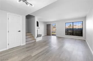 Photo #3: 2692088 Listing