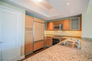 Photo #1: 2692129 Listing 