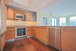 Photo #2: 2692129 Listing 