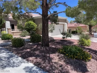 Photo #2: 2692132 Listing 