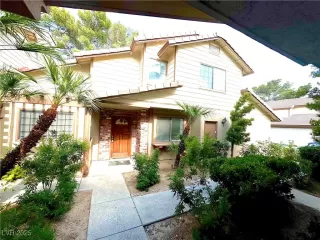 Photo #2: 2692183 Listing 