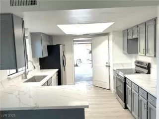 Photo #5: 2692183 Listing 