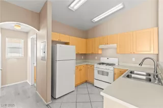 Photo #5: 2692193 Listing 