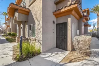 Photo #1: 2692204 Listing