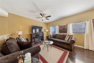 Photo #3: 2692204 Listing