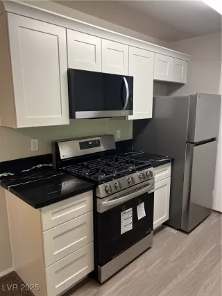 Photo #3: 2692211 Listing 