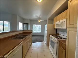 Photo #6: 2692244 Listing 