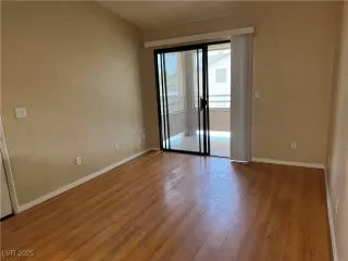 Photo #1: 2692247 Listing 