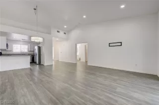 Photo #5: 2692248 Listing 