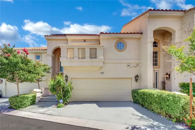 MLS: 2692252 Condo For Sale