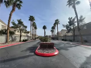 Photo #1: 2692259 Listing