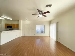 Photo #4: 2692259 Listing