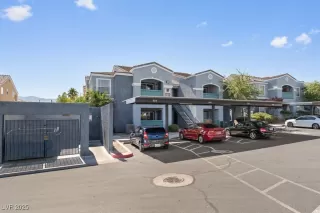 Photo #2: 2692326 Listing