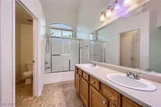 Photo #6: 2692420 Listing