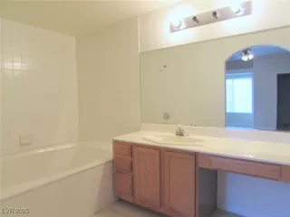 Photo #5: 2692429 Listing 