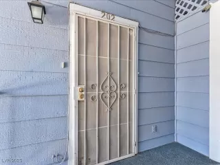 Photo #6: 2692482 Listing