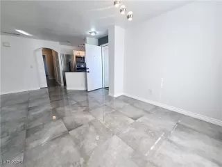 Photo #5: 2692485 Listing 