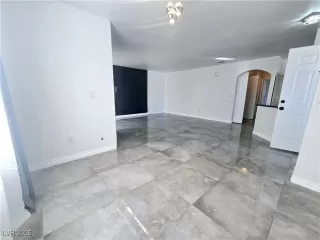 Photo #6: 2692485 Listing 