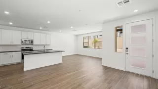 Photo #4: 2692510 Listing 