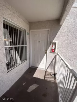 Photo #2: 2692521 Listing