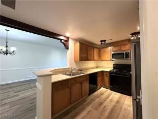 Photo #6: 2692523 Listing