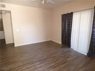 Photo #3: 2692536 Listing