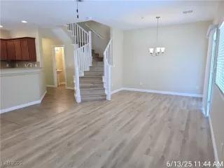 Photo #3: 2692539 Listing 