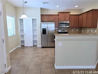 Photo #5: 2692539 Listing 