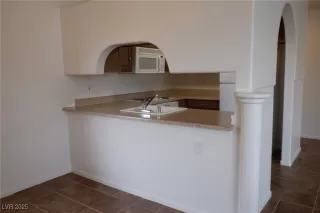 Photo #5: 2692603 Listing 