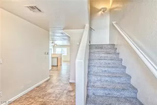 Photo #1: 2692605 Listing 